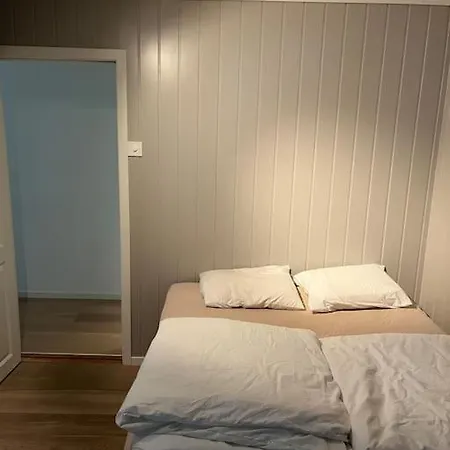 Hus Med Stor Hage - Check Bilder For Dlsc0unt What App 45 - 5 0 3!! *
