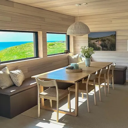 Villa With Mountain View!